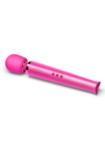 Le Wand Rechargeable Silicone Massager - Magenta